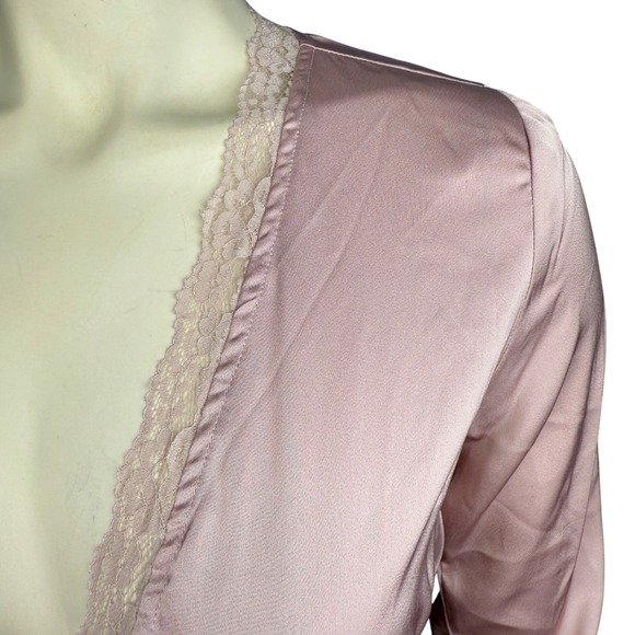 Princess Polly XS Satin Lace Tie Front Lavender Crop Top‎ Long Sleeve Y2K - Picture 2 of 10